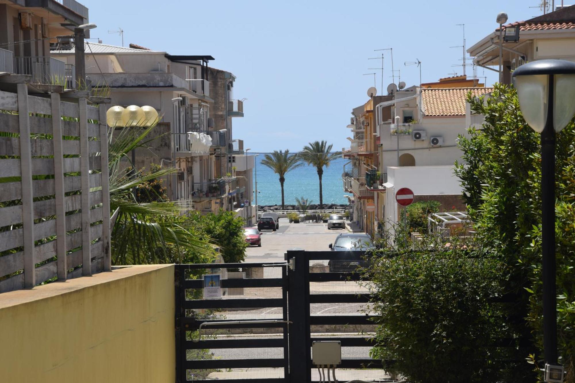 Acquamarina House Marina Di Ragusa Exterior foto